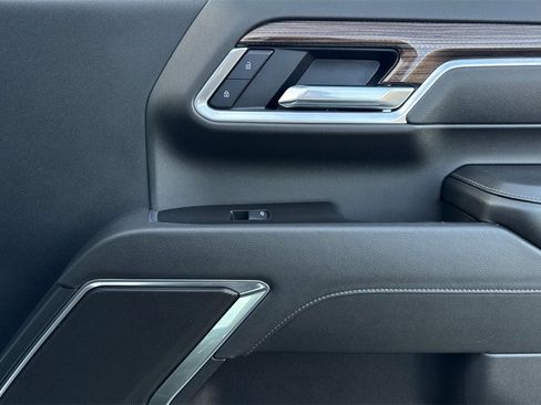 Certified 2025 Chevrolet Silverado 2500 LT w/ Trail Boss Package image 19