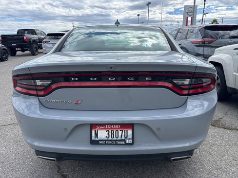 Used 2021 Dodge Charger SXT AWD/4WD image 6
