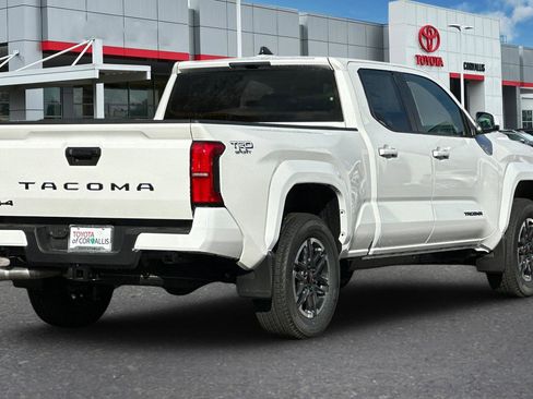New 2025 Toyota Tacoma TRD Sport image 5