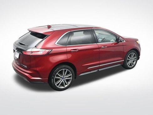 Used 2019 Ford Edge Titanium w/ Equipment Group 301A image 28