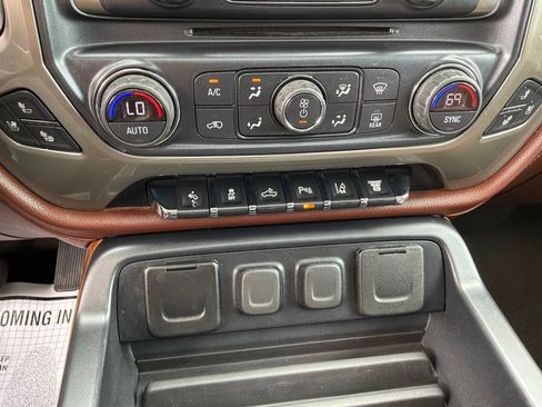 Used 2019 Chevrolet Silverado 2500 High Country w/ Duramax Plus Package AWD/4WD image 19
