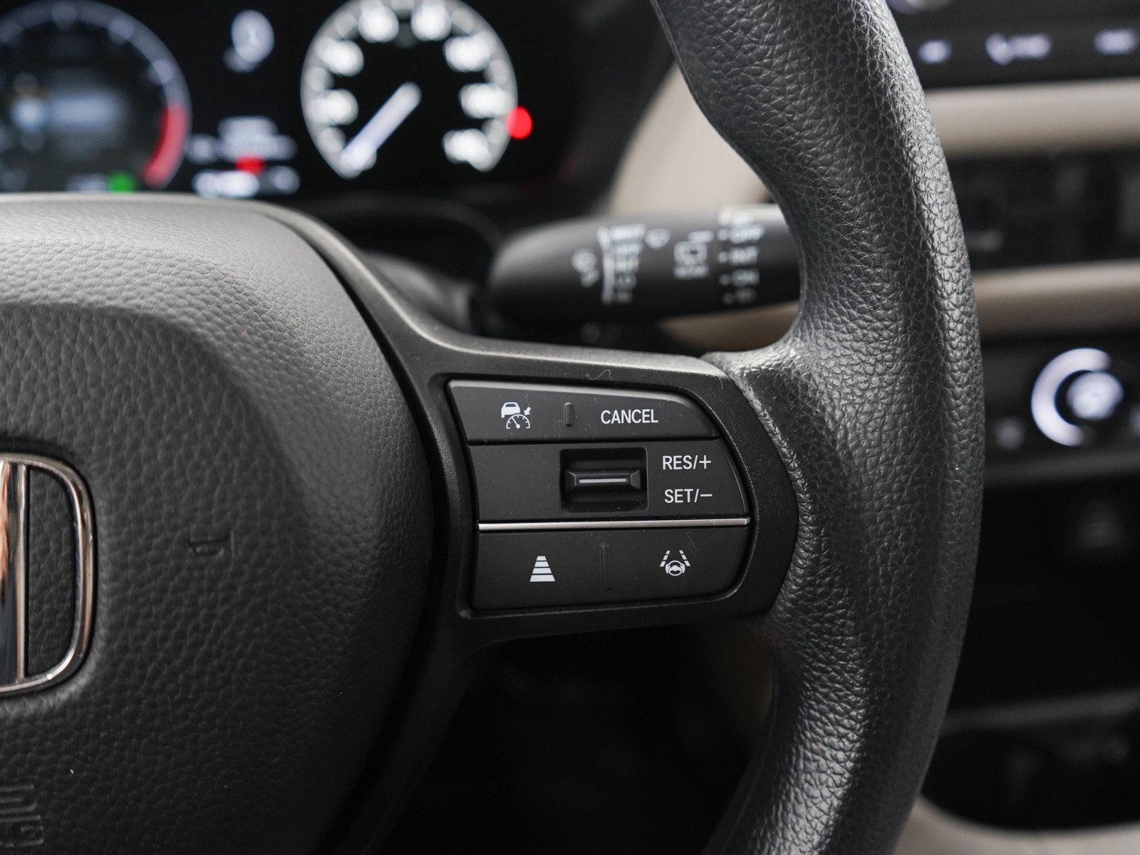 Used 2024 Honda HR-V LX image 24