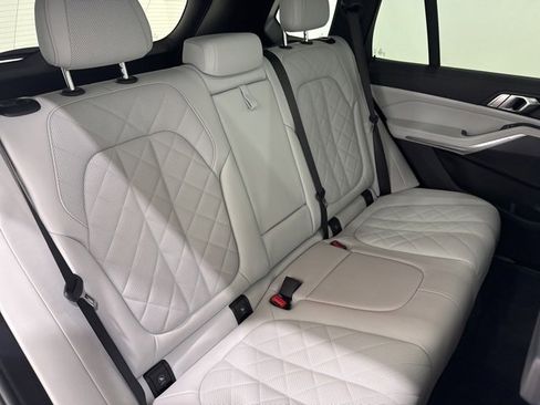 Certified 2023 BMW X5 xDrive40i w/ Premium Package image 22