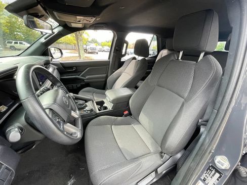 Used 2025 Toyota 4Runner SR5 AWD/4WD image 24