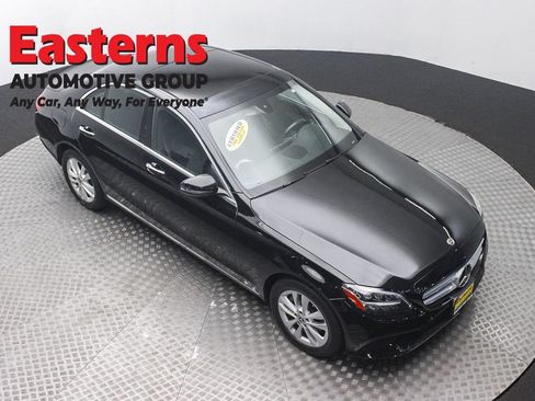 Used 2020 Mercedes-Benz C 300 4MATIC Sedan image 3