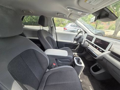 Certified 2024 Hyundai Ioniq 5 SEL RWD image 10
