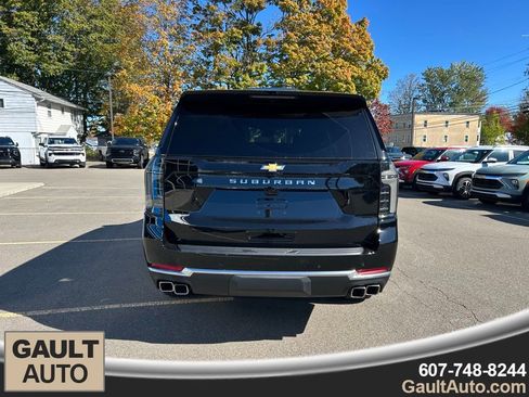 New 2026 Chevrolet Suburban High Country image 4