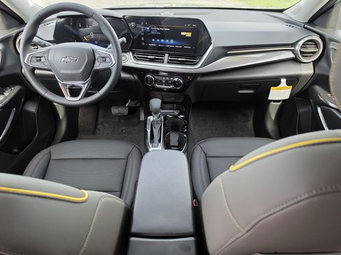New 2026 Chevrolet Trax ACTIV w/ Driver Confidence Package FWD image 18
