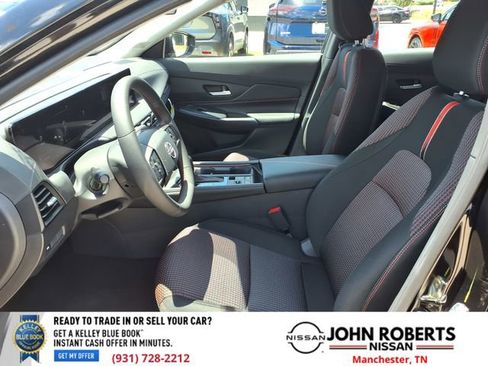 New 2026 Nissan Sentra SR w/ Floor Mat Package FWD image 3