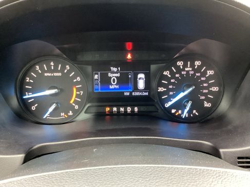 Used 2019 Ford Explorer XLT image 22