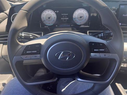 Used 2021 Hyundai Elantra SEL w/ Convenience Package FWD image 31