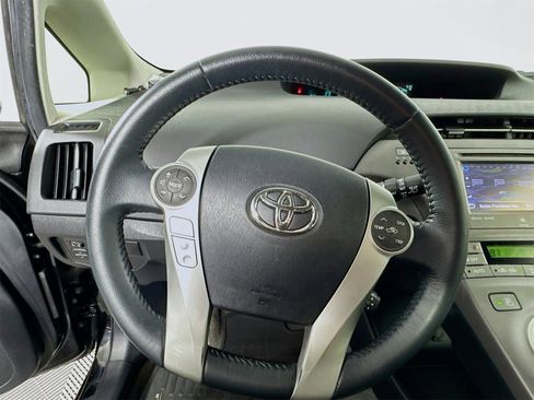Used 2012 Toyota Prius Four image 9