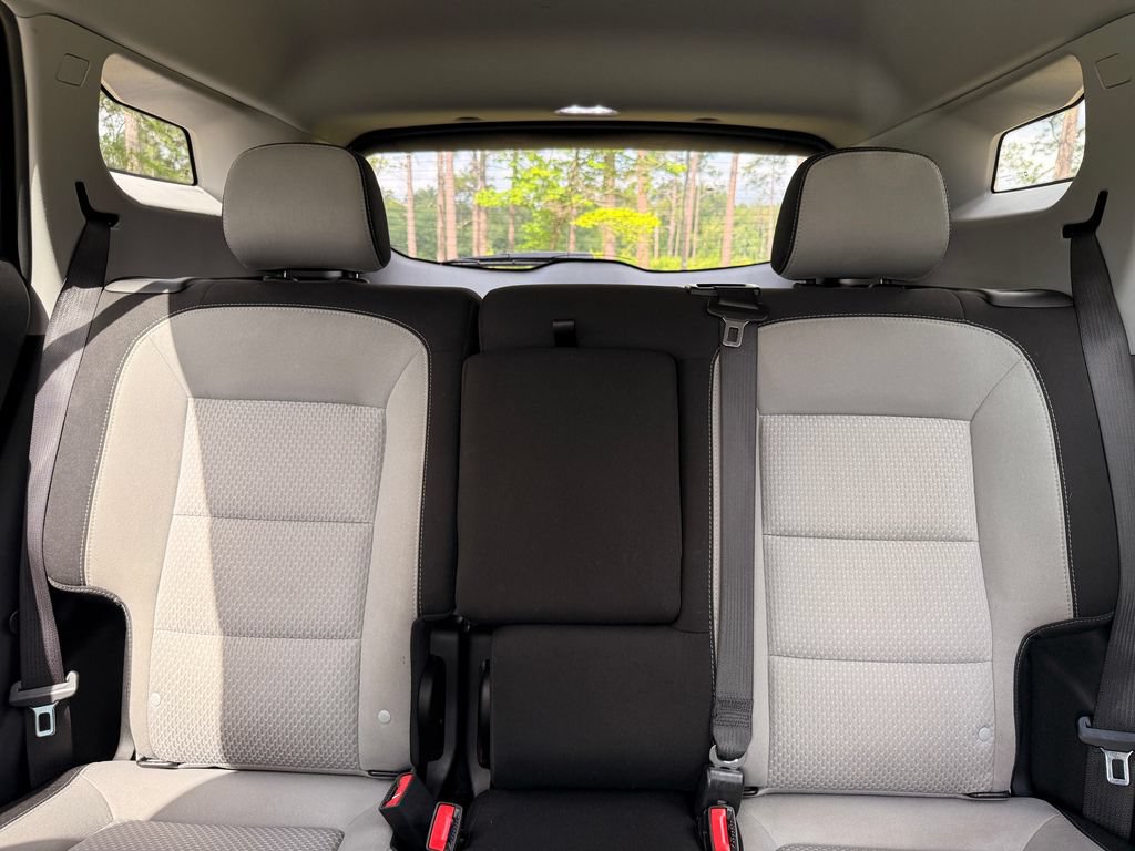 Used 2024 GMC Terrain SLE FWD image 28