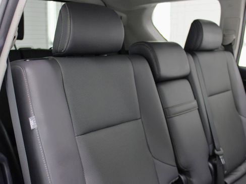 Used 2017 Lexus GX 460 image 45