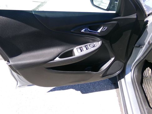 Used 2023 Chevrolet Malibu LS FWD image 9