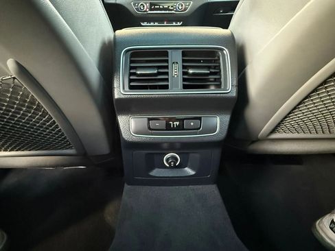 Used 2018 Audi SQ5 Prestige image 52