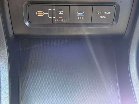 Used 2025 Hyundai Tucson Limited AWD/4WD image 23