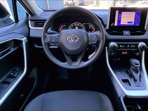 Certified 2024 Toyota RAV4 LE AWD/4WD image 6