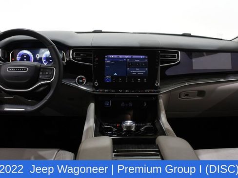 Used 2022 Jeep Wagoneer Series III w/ Premium Group I AWD/4WD image 8