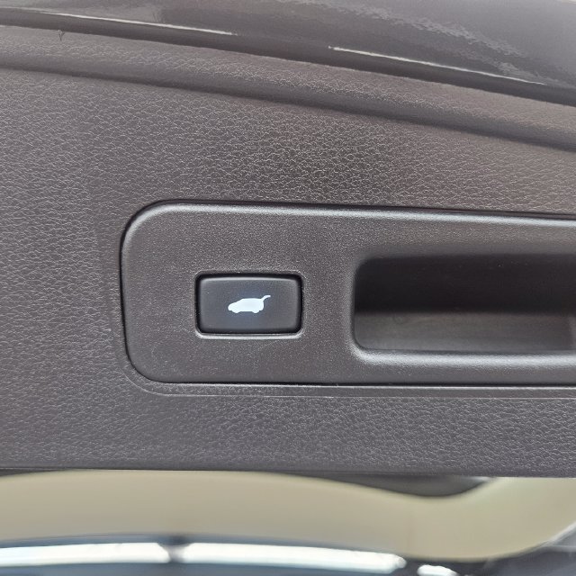 Used 2019 Acura MDX SH-AWD image 39