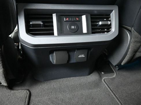 Used 2024 Ford F350 Lariat w/ Chrome Package image 15