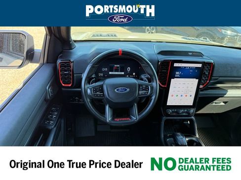 Used 2025 Ford Ranger Raptor image 7