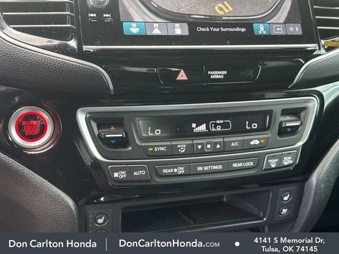 Used 2025 Honda Ridgeline Black Edition image 24