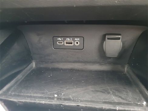 Used 2024 Nissan Altima 2.5 SV image 25