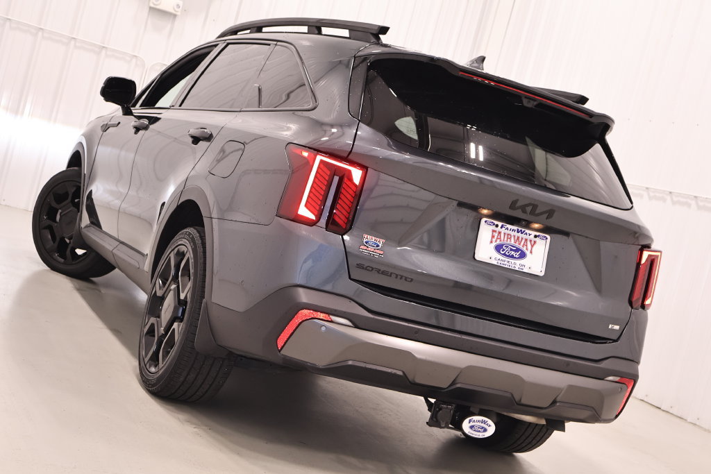 Used 2025 Kia Sorento SX Prestige AWD/4WD image 47