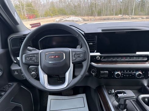 New 2026 GMC Sierra 1500 Elevation AWD/4WD image 16