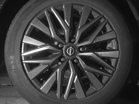 Used 2025 Nissan Altima 2.5 SV image 15