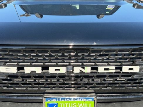 Used 2025 Ford Bronco Badlands AWD/4WD image 34