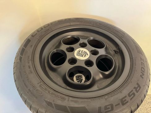 Used 1986 Porsche 944 Turbo image 28