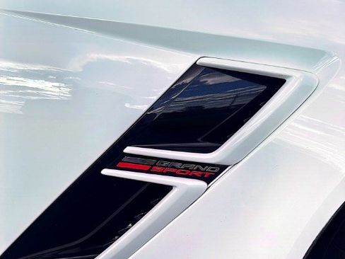 Used 2019 Chevrolet Corvette Grand Sport image 8