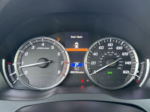 Used 2019 Acura MDX FWD image 39