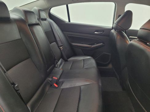 Used 2023 Nissan Altima 2.5 SR AWD/4WD image 19