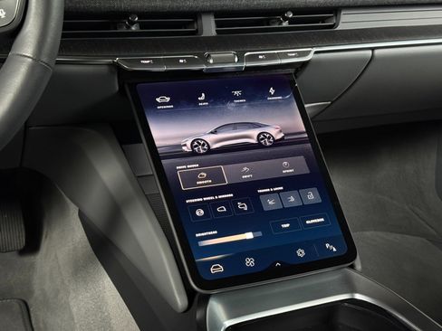 Used 2023 Lucid Air Pure image 37
