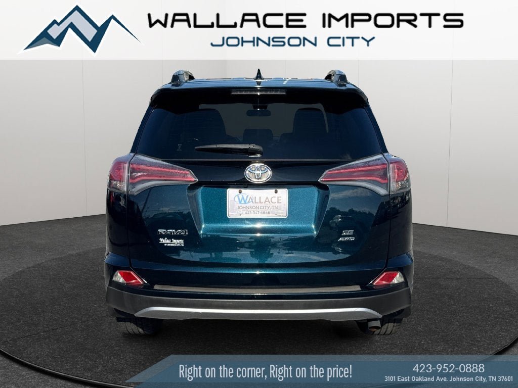 Used 2017 Toyota RAV4 SE AWD/4WD image 4