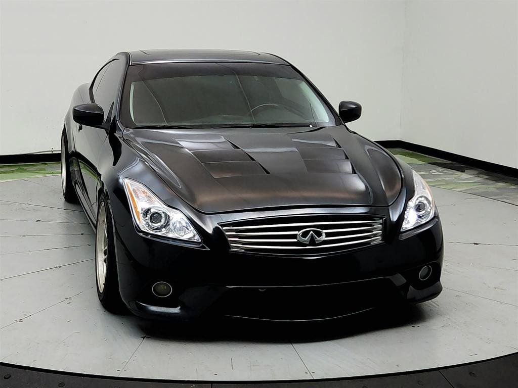 Used 2014 INFINITI Q60 Sport RWD image 2