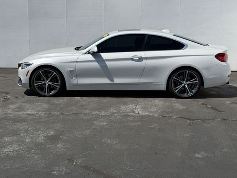 Used 2020 BMW 430i Coupe w/ Convenience Package RWD image 2