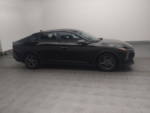 Used 2025 Kia K4 FWD image 11