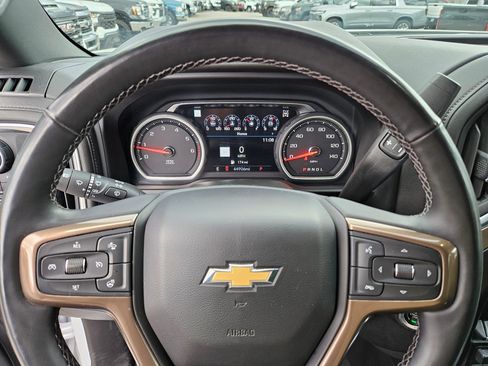 Used 2023 Chevrolet Silverado 2500 High Country image 20