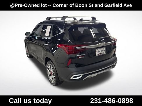 Used 2023 Kia Seltos SX AWD/4WD image 3