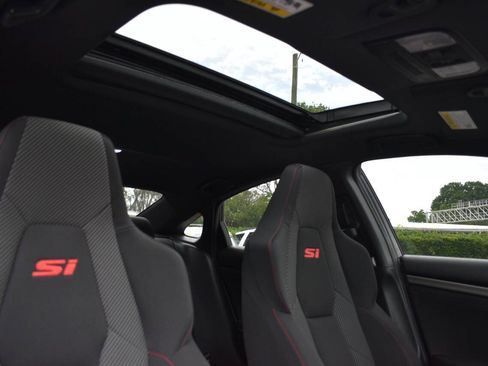 Used 2018 Honda Civic Si image 28