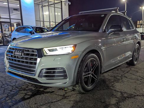 Used 2019 Audi SQ5 Premium Plus w/ Premium Plus Package image 2