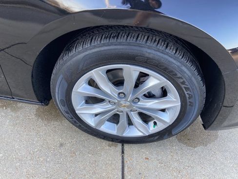 Used 2024 Chevrolet Malibu LT image 31