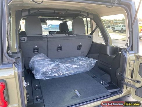 New 2026 Jeep Wrangler Unlimited Rubicon image 8