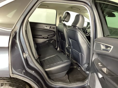 Used 2024 Ford Edge SEL w/ Convenience Package AWD/4WD image 12