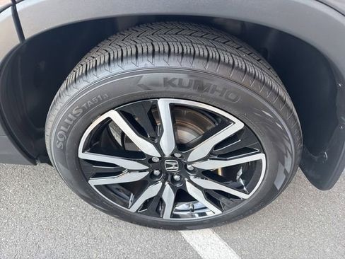 Used 2022 Honda Pilot Touring image 15
