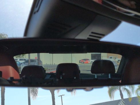 Used 2023 BMW 330i Sedan w/ Convenience Package image 26